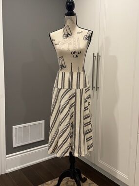 Vintage GAP Cream and Earth Tone Striped Midi Skirt
